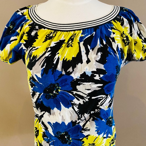 August Silk Knit Top, Size S - Picture 2 of 4